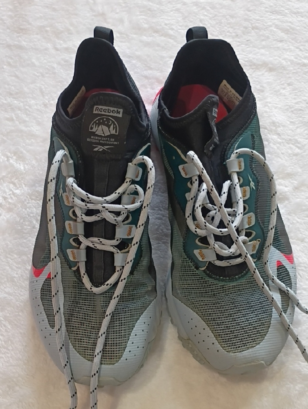 Reebok Teal and Black Mesh Trail Sneakers with Pink Accent